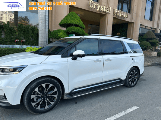CHO THUÊ XE 7 CHỖ KIA CARNIVAL TPHCM