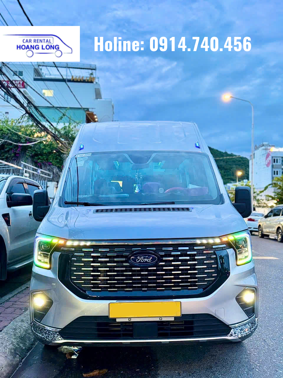 Dịch Vụ Cho Thuê Xe 16 Chỗ TPHCM Ford Transit 2025