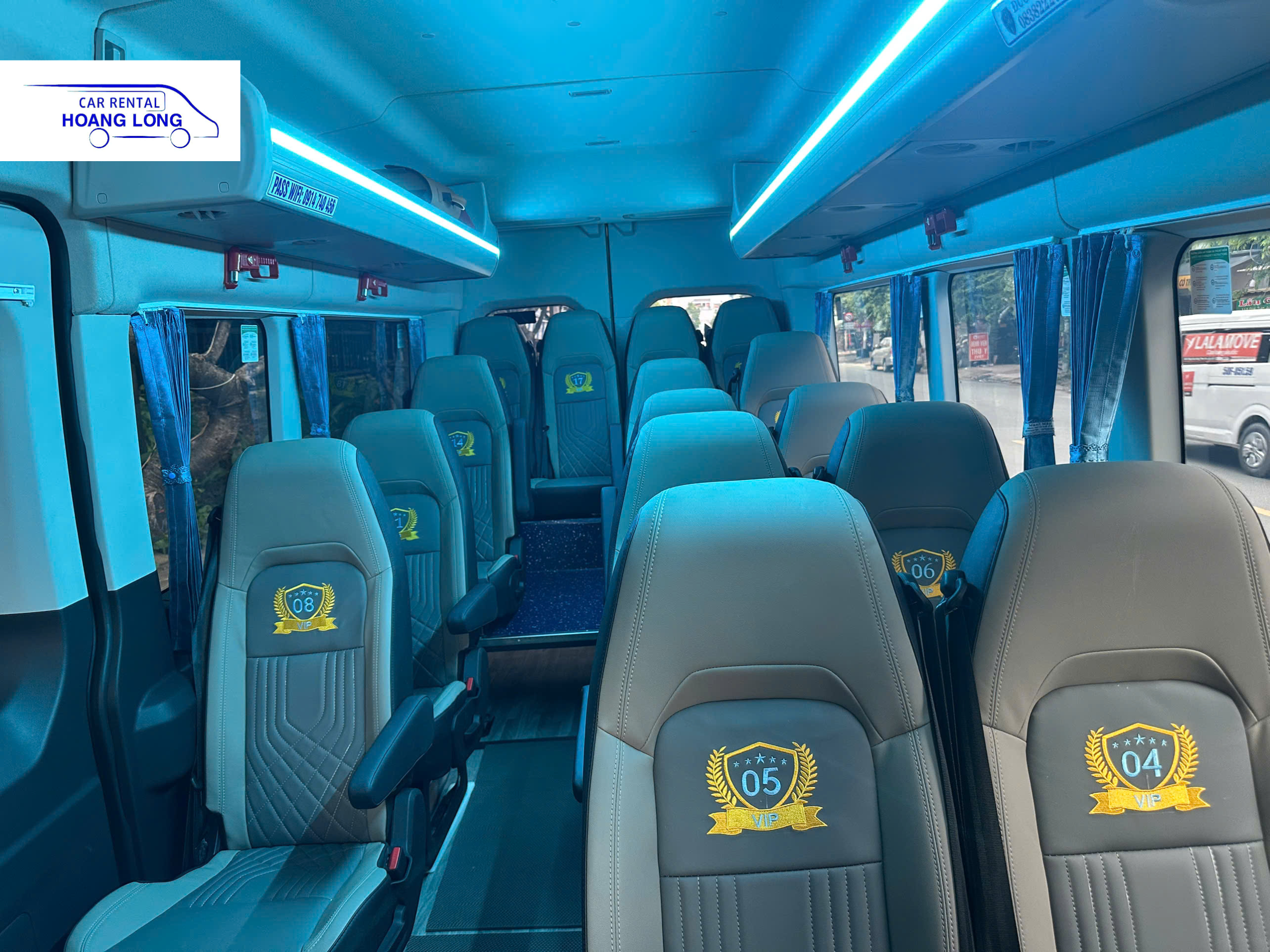 CHO MƯỚN XE 18 CHỖ TẠI TPHCM