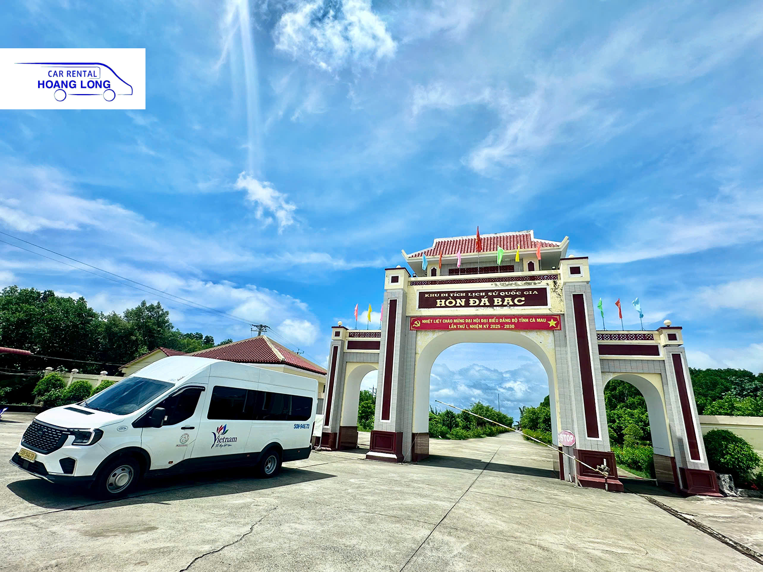 Thuê Xe 16 Chỗ TPHCM Đi KDT Hòn Đá Bạc Cà Mau