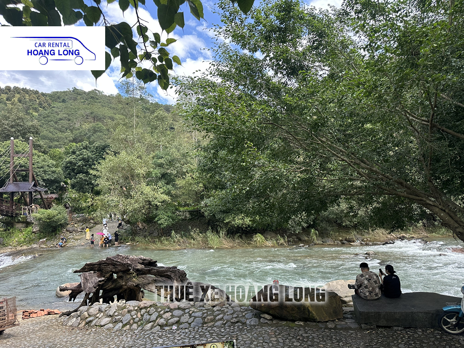 CHI PHÍ THUÊ XE 16 CHỖ 1 NGÀY TẠI TPHCM